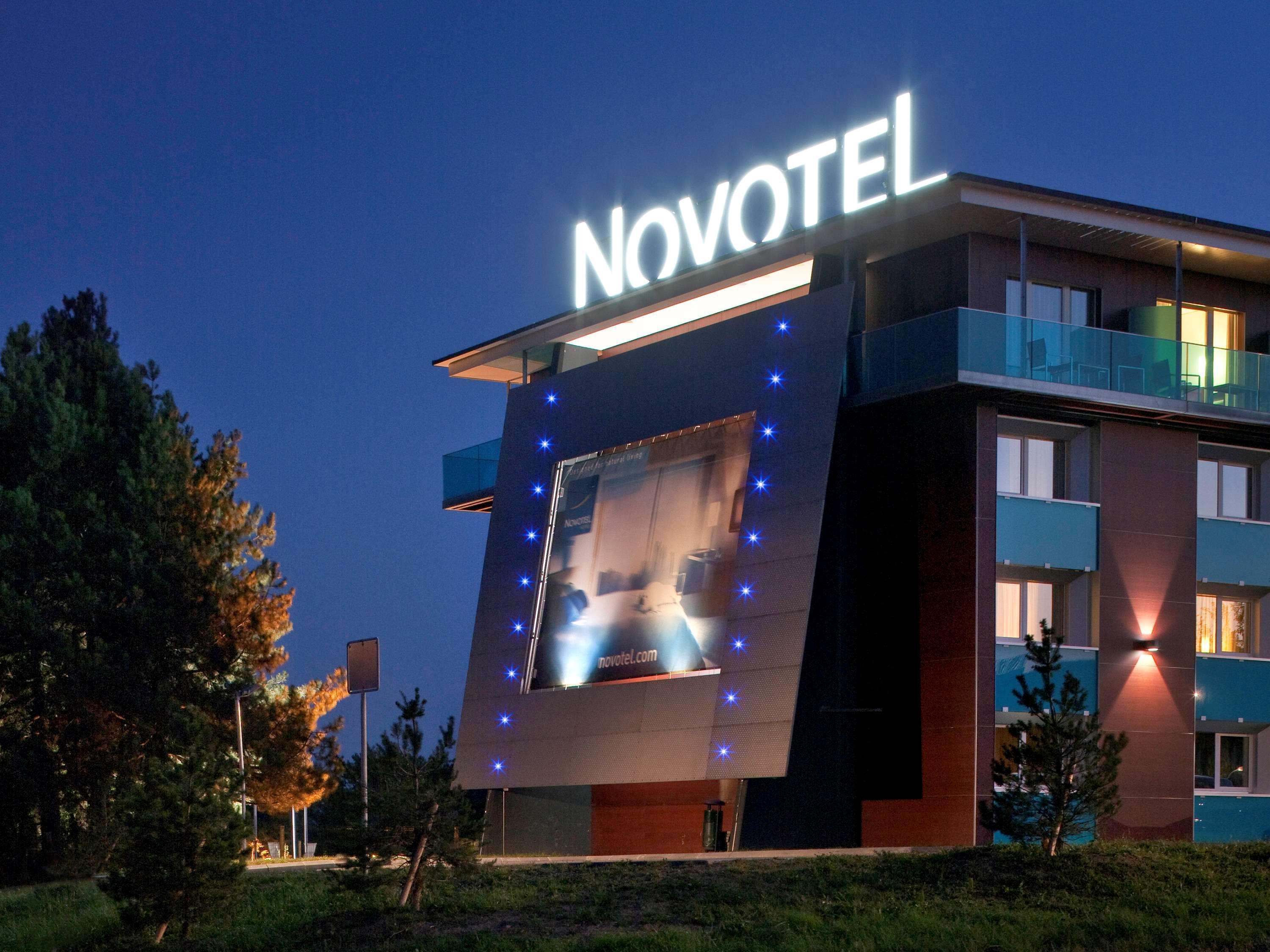 Novotel Lausanne Bussigny Crissier Bagian luar foto
