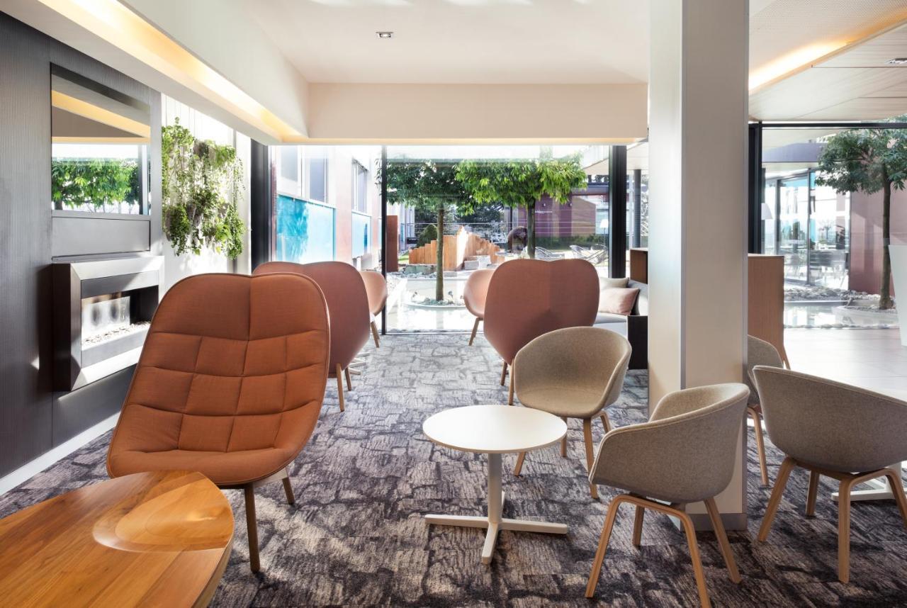 Novotel Lausanne Bussigny Crissier Bagian luar foto