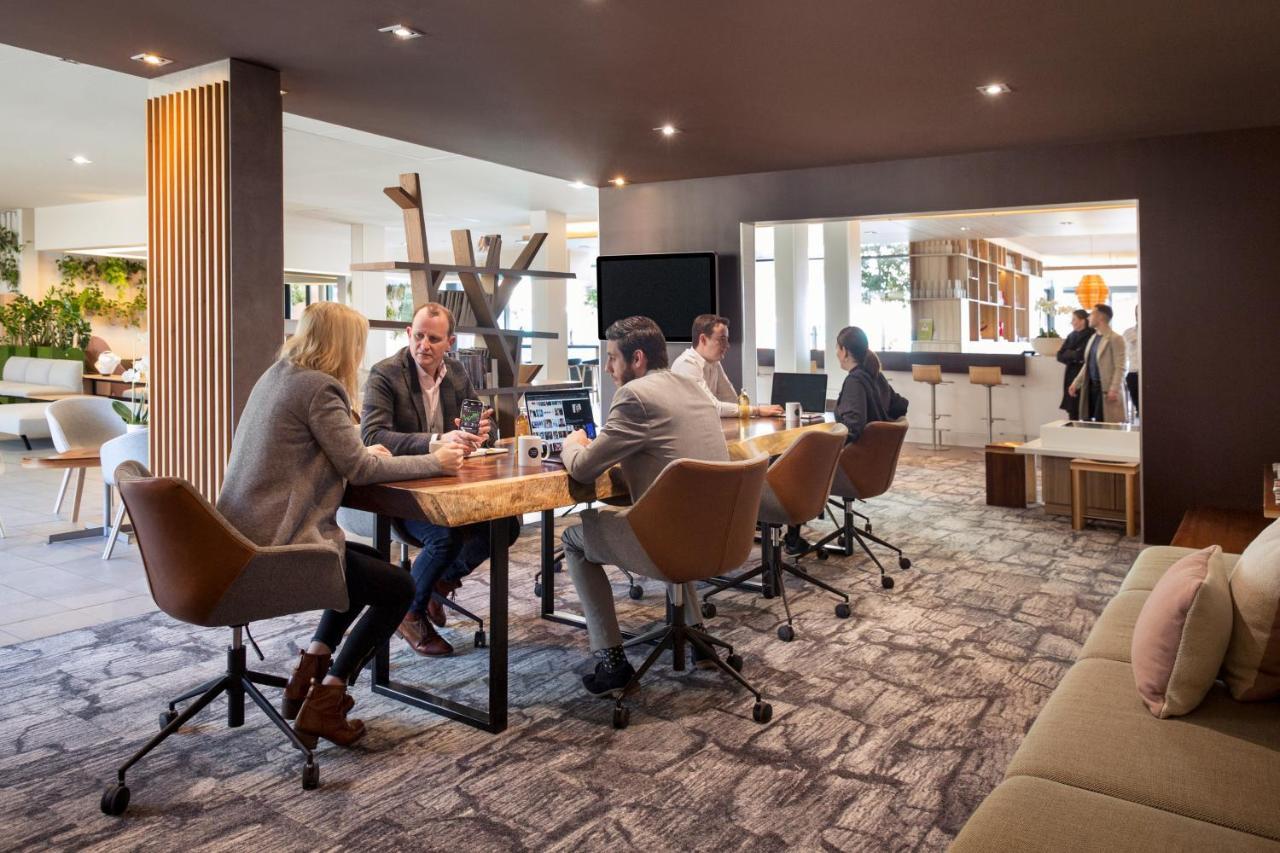 Novotel Lausanne Bussigny Crissier Bagian luar foto